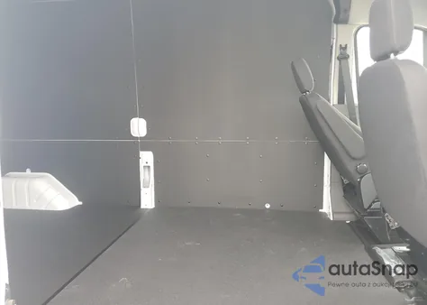 2024 Ford Transit T-250 из США, поврежденный, VIN 1FTBR1C80RKB36992